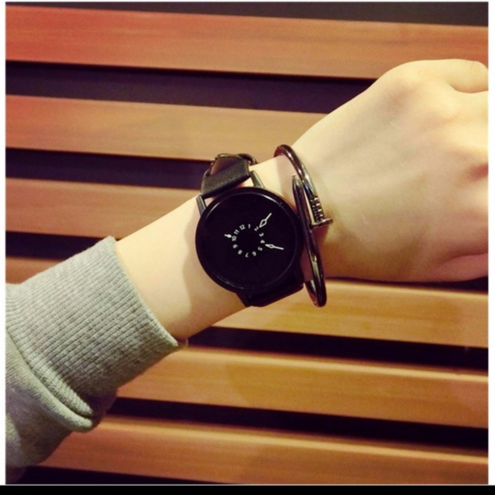 ❤️NEW❤️ Unisex Creative Design Leather Watch - Picture 4 of 5